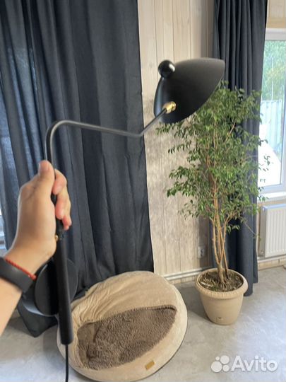 Настенный светильник бра