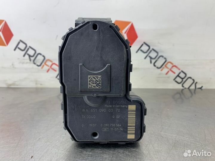 Заслонка дроссельная Mercedes C-Class W204 OM651