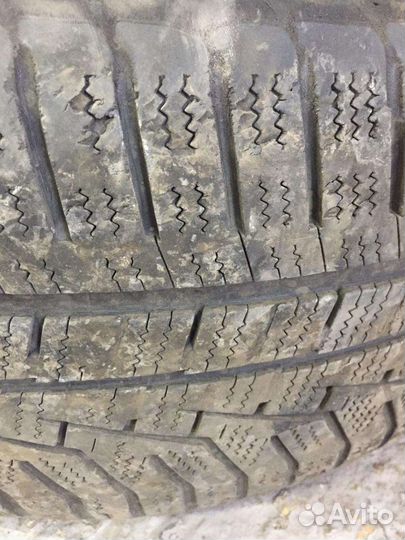 Accelera 651 235/55 R17