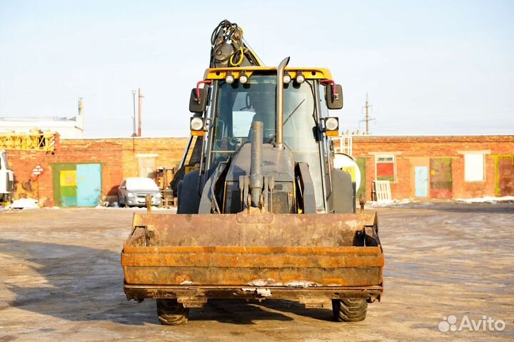 Экскаватор-погрузчик John Deere 325K, 2012