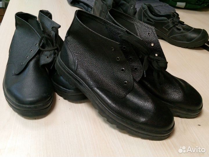 Ботинки кирзовые 46