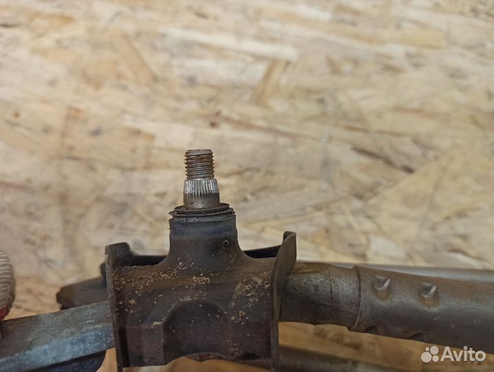 Трапеция дворников Toyota Corolla E150