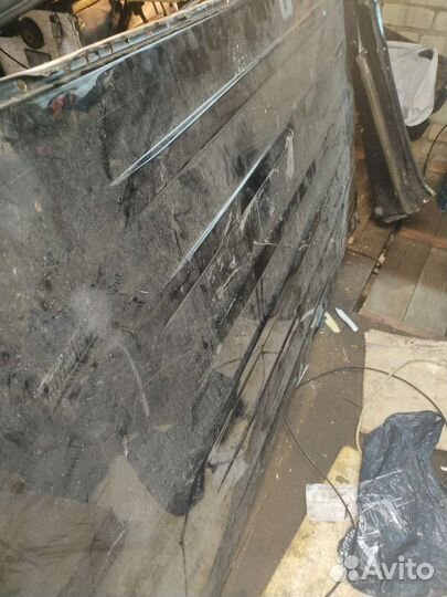 Стойка правая и средняя крыши, часть крыши