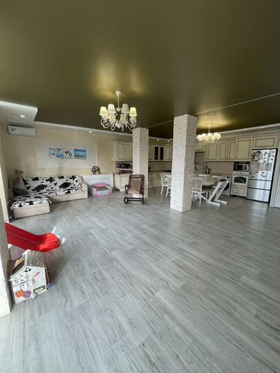 Дом 168 м² на участке 10 сот.