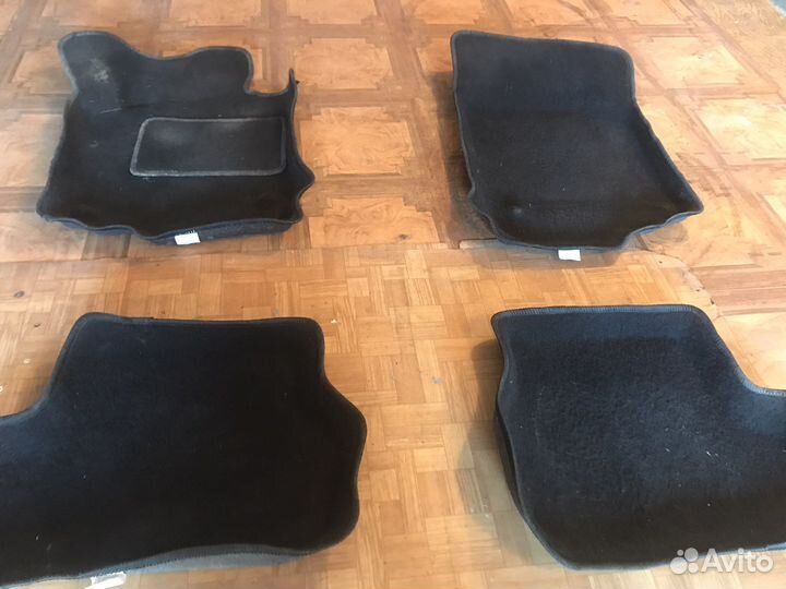 Коврики для автомобиля