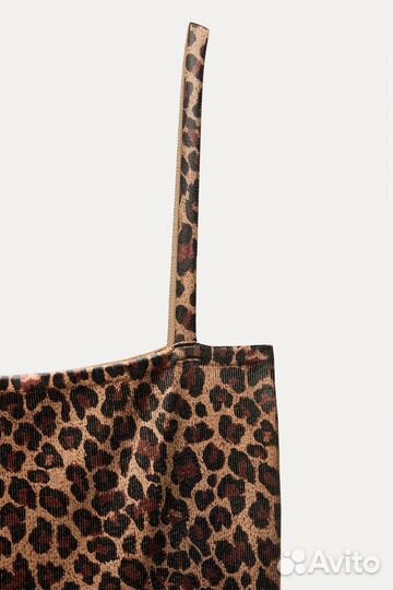 Вязаное платье фольгированное animal print Zara