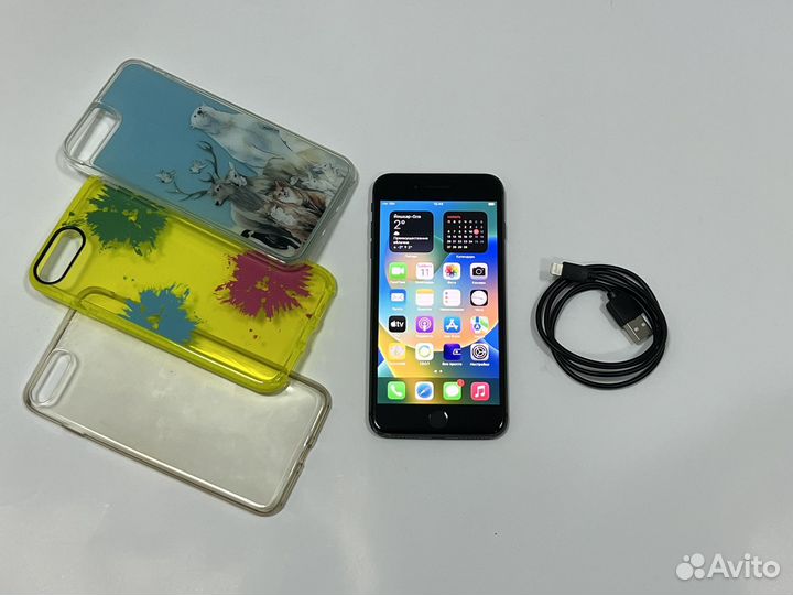 iPhone 8 Plus, 64 ГБ