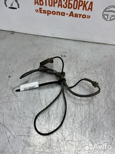 Датчик ABS правый передний Peugeot 407