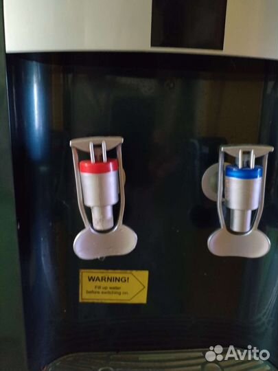 Кулеры для воды разные