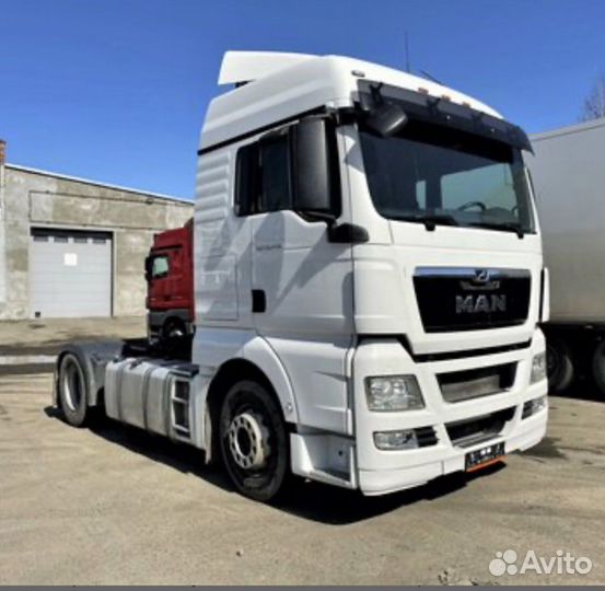 Требуется водитель на тонар