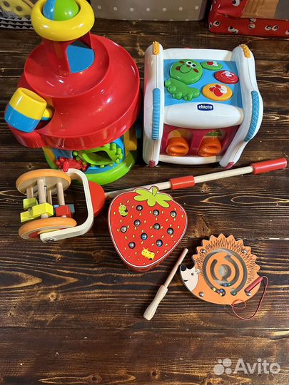 Развивающие игрушки пакетом бронь