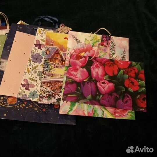 Подарочные пакеты