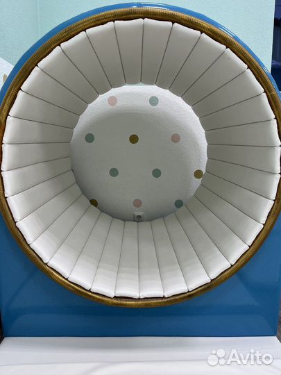 Аттракцион карусель для игровой комнаты