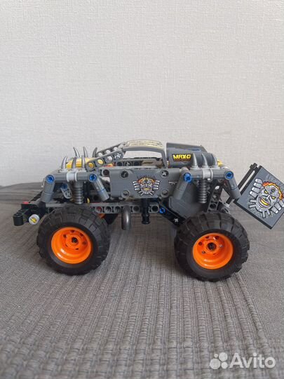 Машина лего monster jam