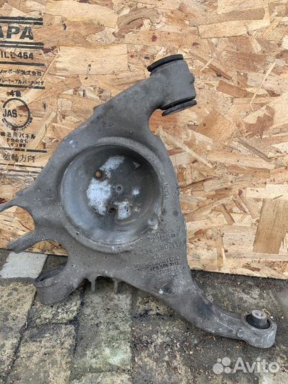 Рычаг подвески задний левый Audi A6 C6 универсал