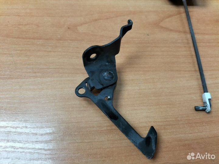 Ручка открывания капота Toyota Crown GS171 2007