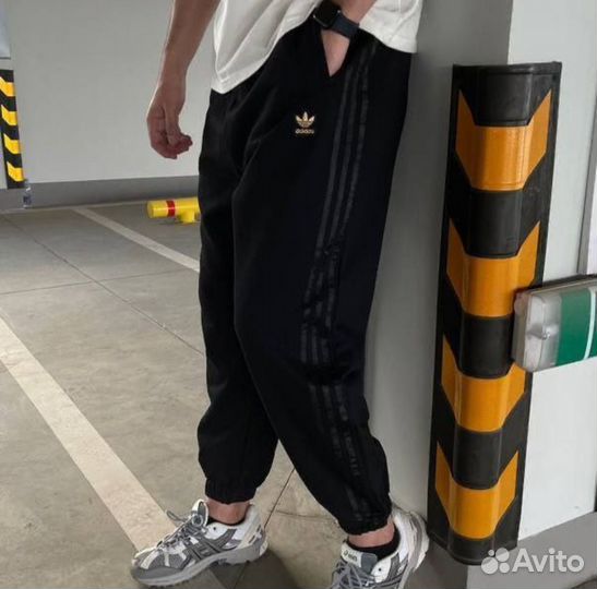 Спортивные штаны adidas / штаны adidas