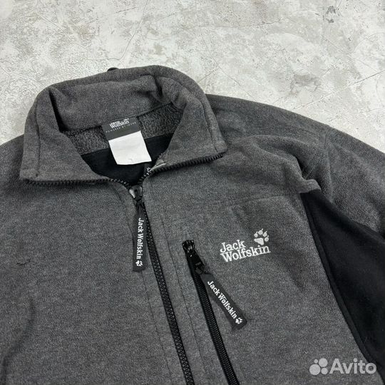 Фисовая кофта Jack Wolfskin оригинал