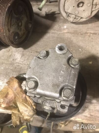 Насос гур мазда 3