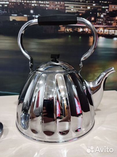 Чайник Кольчугино. СССР. 3,5 литра. Л68 У
