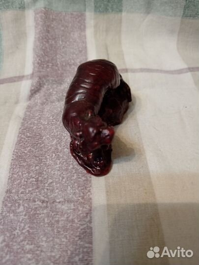 Статуэтка тигр тёмно-красный 7 на 5 см