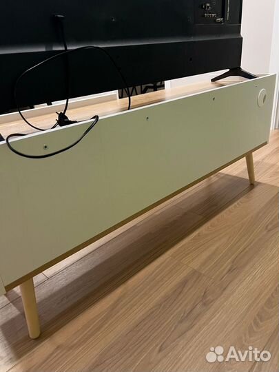 Тумба под телевизор