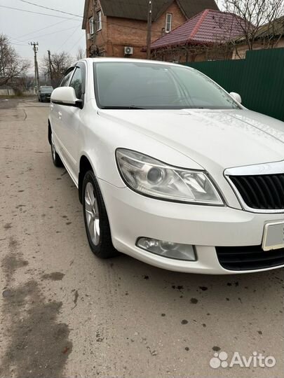 Skoda Octavia 1.6 AT, 2013, 273 520 км