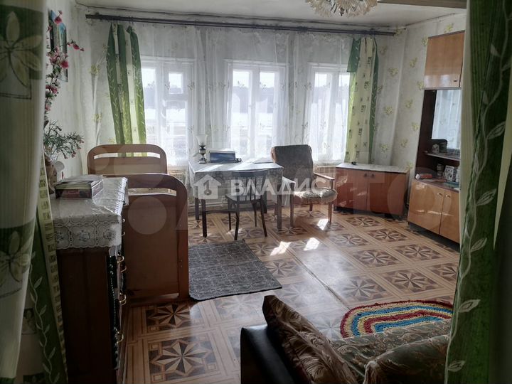 Дом 57 м² на участке 7,6 сот.