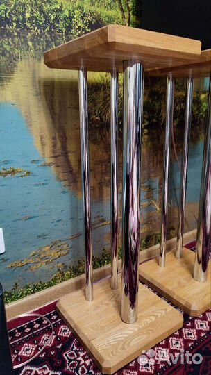 Стойки для полочной акустики