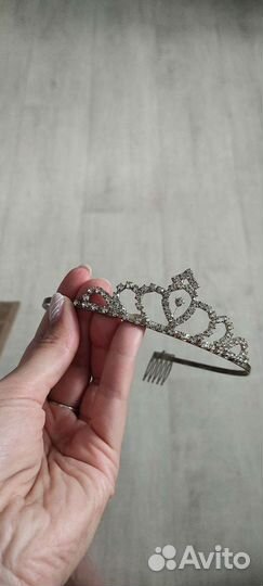 Ободок и корона для волос