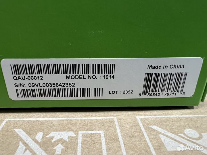 Геймпад Microsoft Xbox Wireless Controller (A1914)