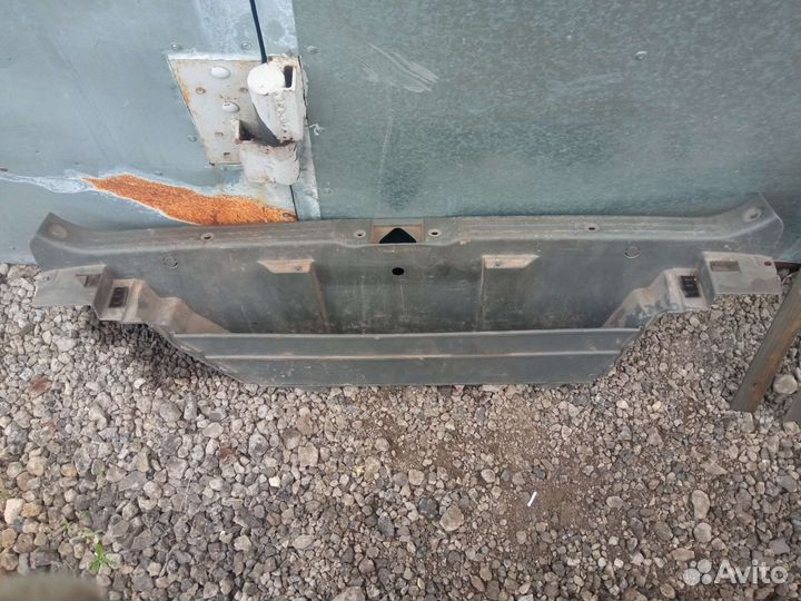 Пол багажника универсал Suzuki Baleno