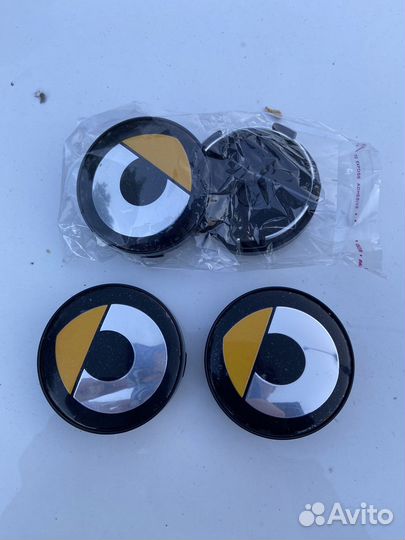 Заглушки ступицы smart