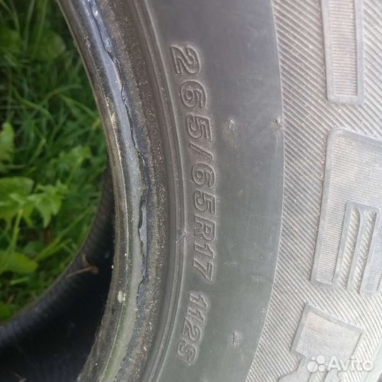 Bridgestone Dueler H/T 265/65 R17