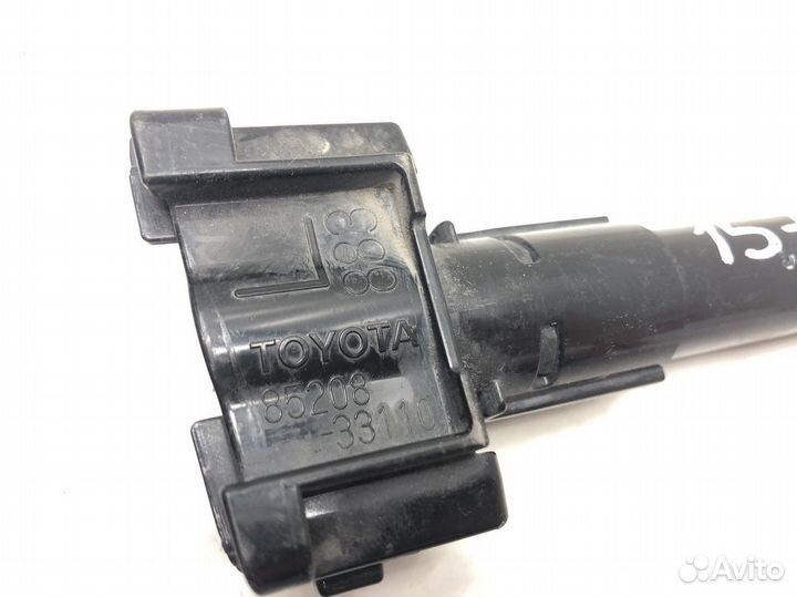 Форсунка омывателя фары Toyota Camry V50 2011-2017