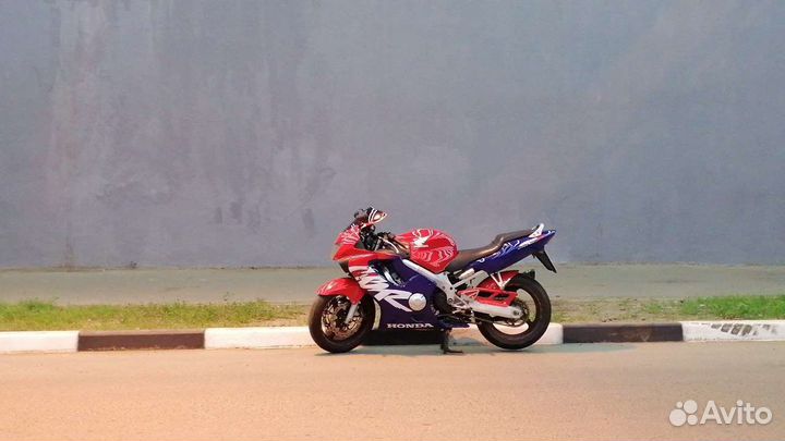 Honda cbr 600 f4