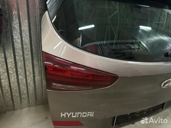 Крышка дверь багажника Hyundai Tucson 3 TL 2015-21