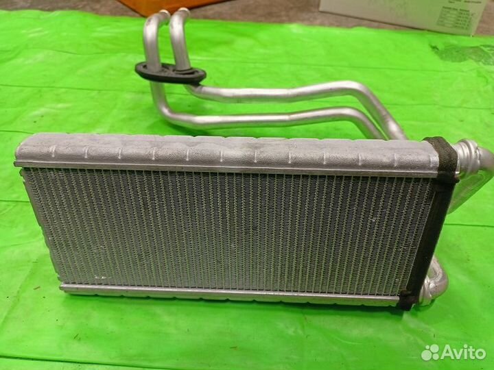 Радиатор отопителя на Subaru Outback BR9 2009-2014