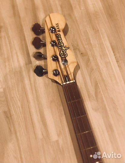 Бас гитара Orfeus precision bass