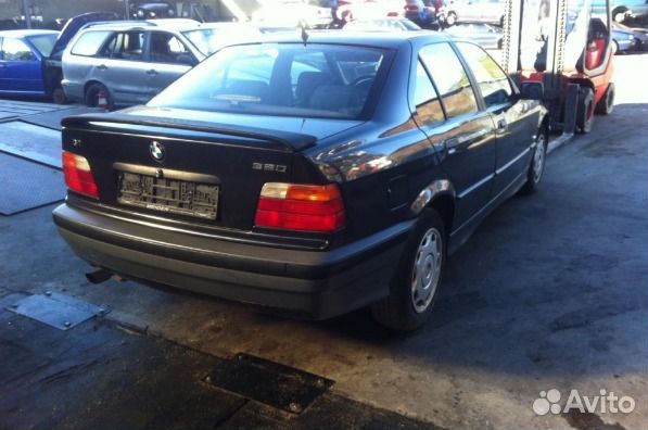 Двигатель BMW 3 E36 1.6 164E1