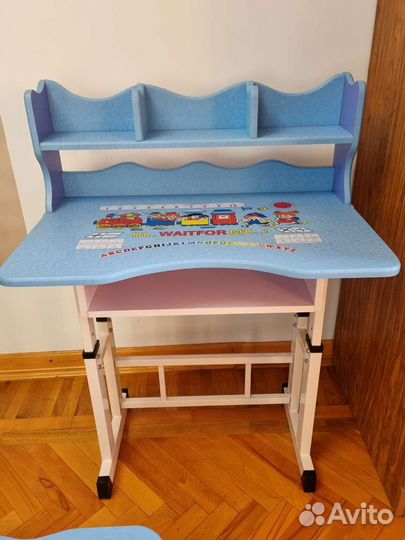 Растущая парта и стул бу