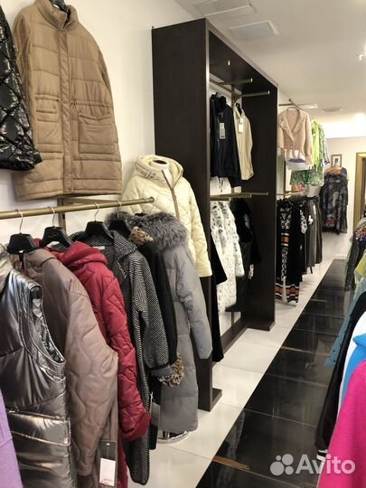 Продам готовый бизнес, магазин одежды