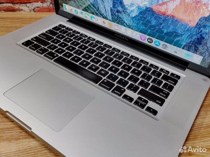 Игровой MacBook Apple 2 видеокарты Новый Акб i7