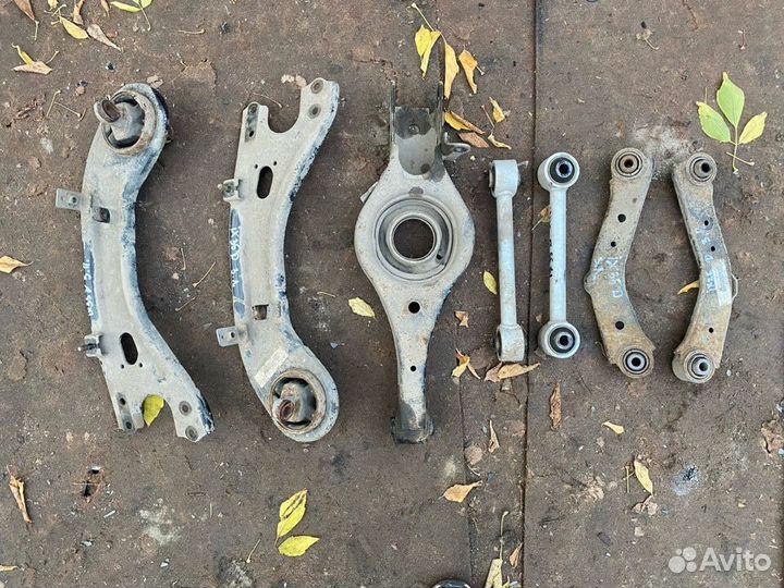 Рычаг задний Hyundai IX35 Kia Sportage 3 4WD