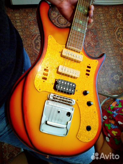 Электрогитара урал