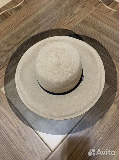 Шляпа Шанель. 56-58 размер. Кипр