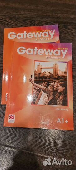 Учебник и рабочая тетрадь по английскому языку