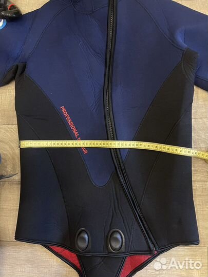 Костюм мужской,маска,ласты