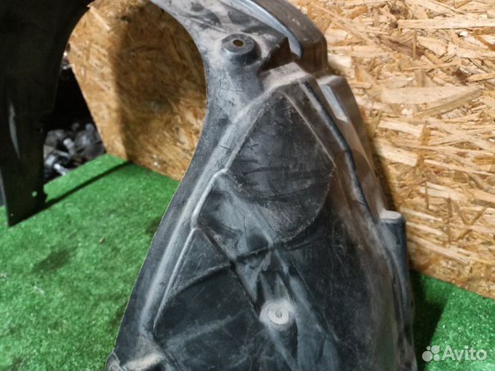 Защита арок (подкрылок) передняя левая Suzuki