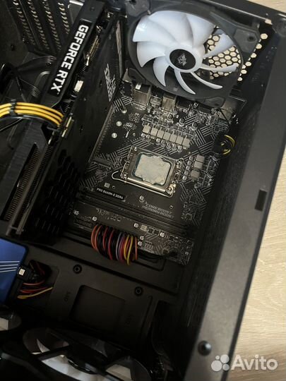 Процессор intel core i3 12100f